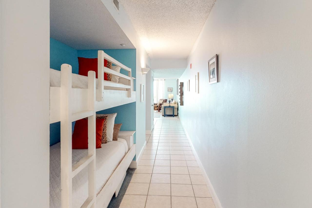 Pelican Beach Resort دستين المظهر الخارجي الصورة